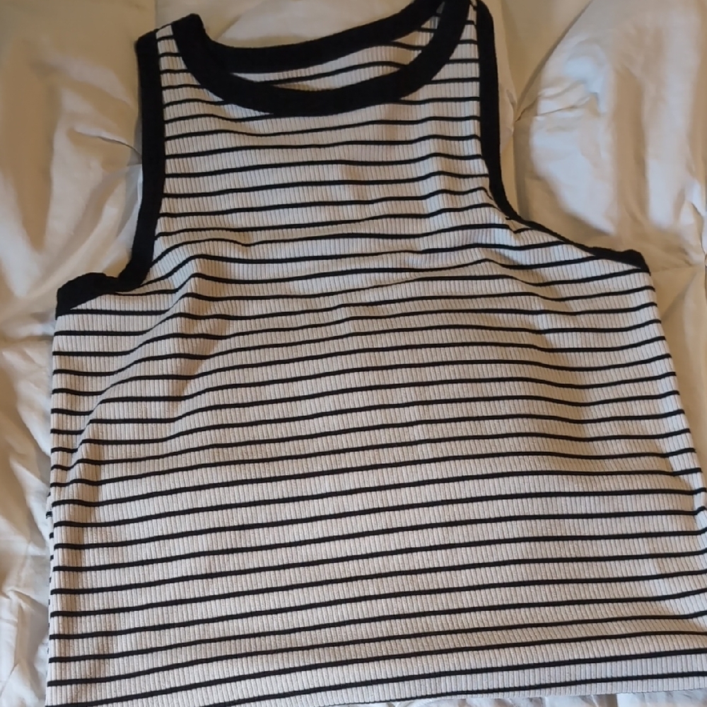 Torrid Black and White Ribbed Knit Top
